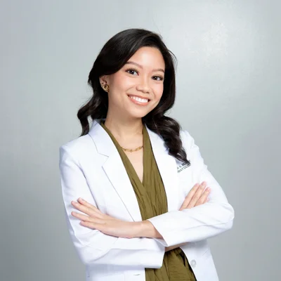 Dr. Anna Sophia Besa