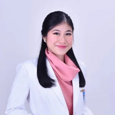 Dr. Jennifer  Li